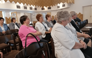 15 éves szolgálat a megosztás útján